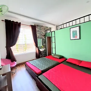 Xi Trum Hotel